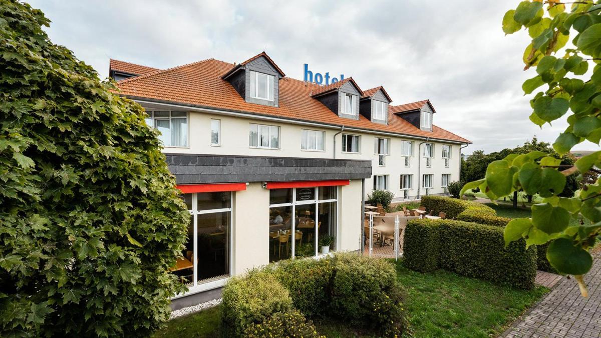 Hotel Ilmtal Mellingen Eksteriør billede